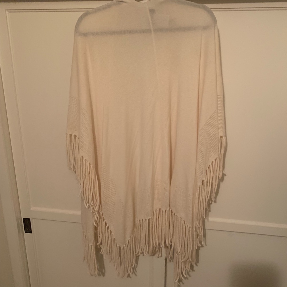 Magaschoni Cashmere Tasseled Poncho